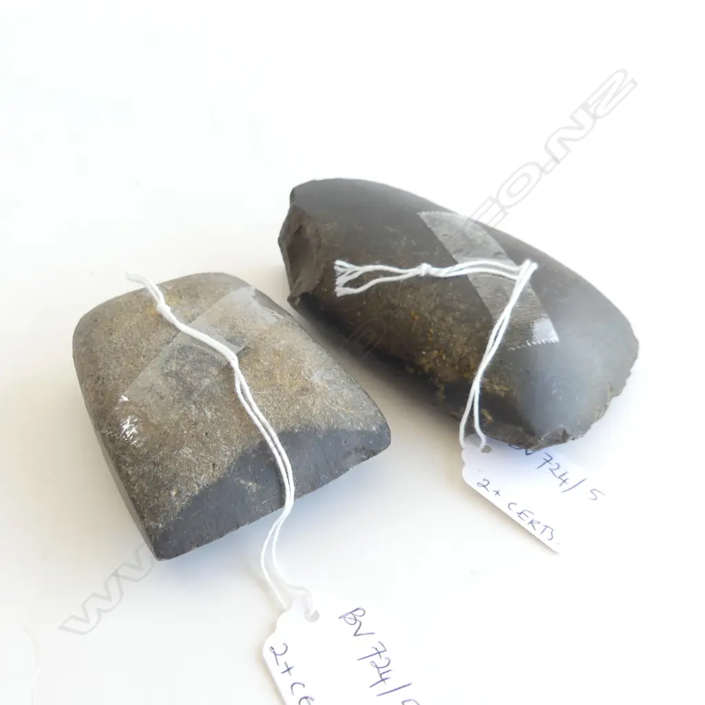 Two Māori pre-European stone toki, Image 1++